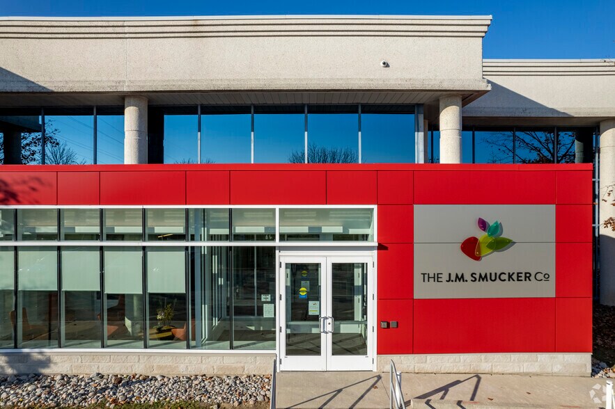 More Photos Of 80 Whitehall Dr, Markham Office For Sale