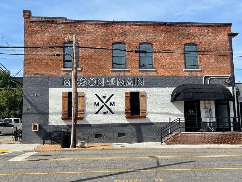 More Photos Of 2/4 N Main Street, Franklinton Storefront Retail Office For Lease