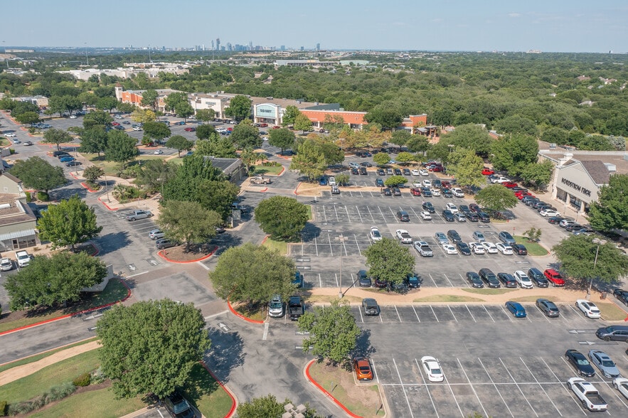 More Photos Of Brodie Ln @ SEC Brodie Ln & Hwy 290 W, Sunset Valley Unknown For Lease