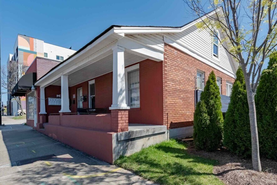 More Photos Of 910 Main St, Nashville Apartments For Sale