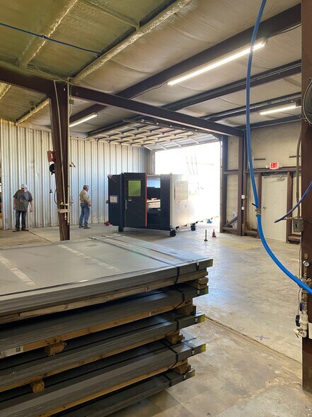 More Photos Of 4894 W Hwy 84, Vidalia Warehouse For Sale