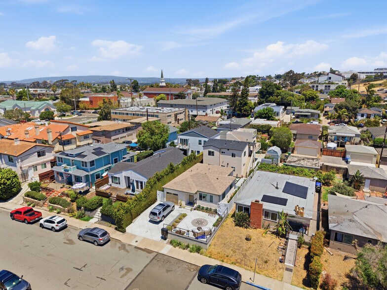 More Photos Of 3650 Quimby St, San Diego Multifamily For Sale