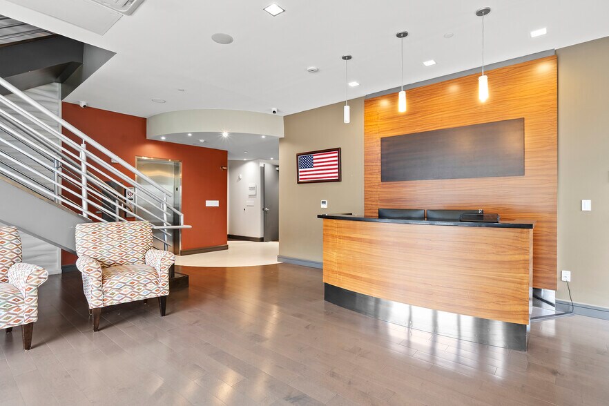 More Photos Of 1380 N University Dr, Plantation Medical For Sale