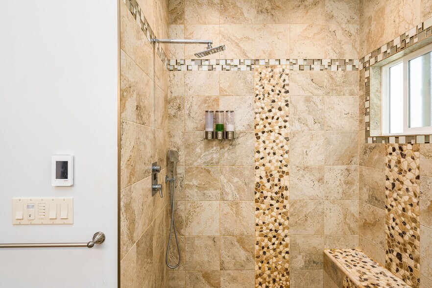 More Photos Of 3037 Foothill Blvd, Calistoga Hospitality For Sale