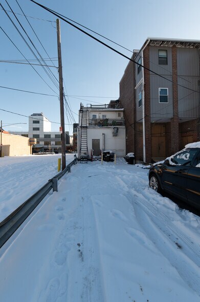 More Photos Of 1015 W Hamilton St, Allentown Multifamily For Sale