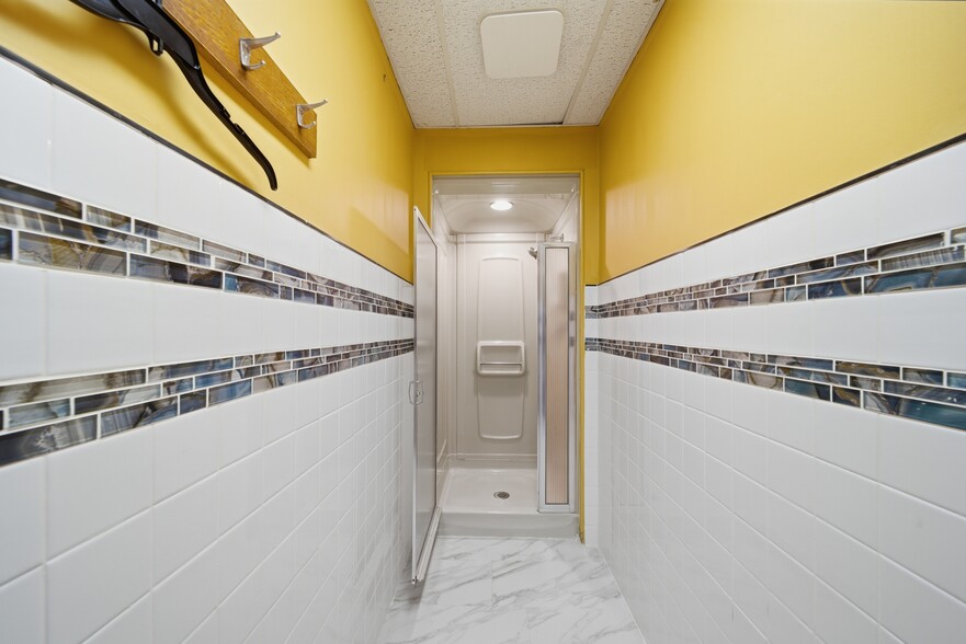 More Photos Of 7100 E 31st St, Tulsa Religious Facility For Sale