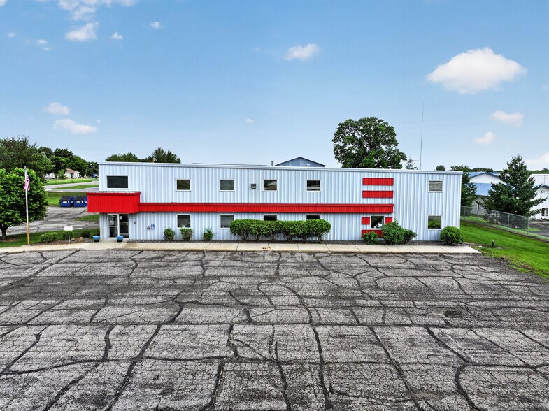 More Photos Of 1202 Sunridge Dr, Saint Cloud Warehouse For Sale