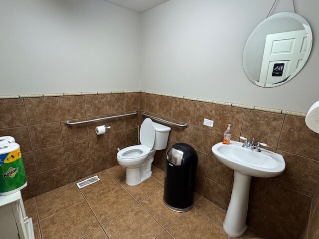 More Photos Of 1109 Summers Dr, Rexburg Medical For Sale