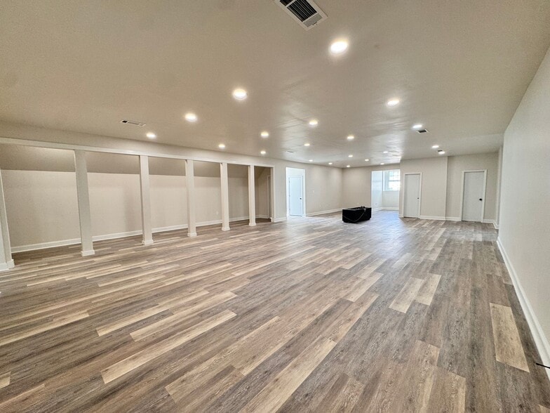 More Photos Of 953 North St, Jackson Medical For Lease