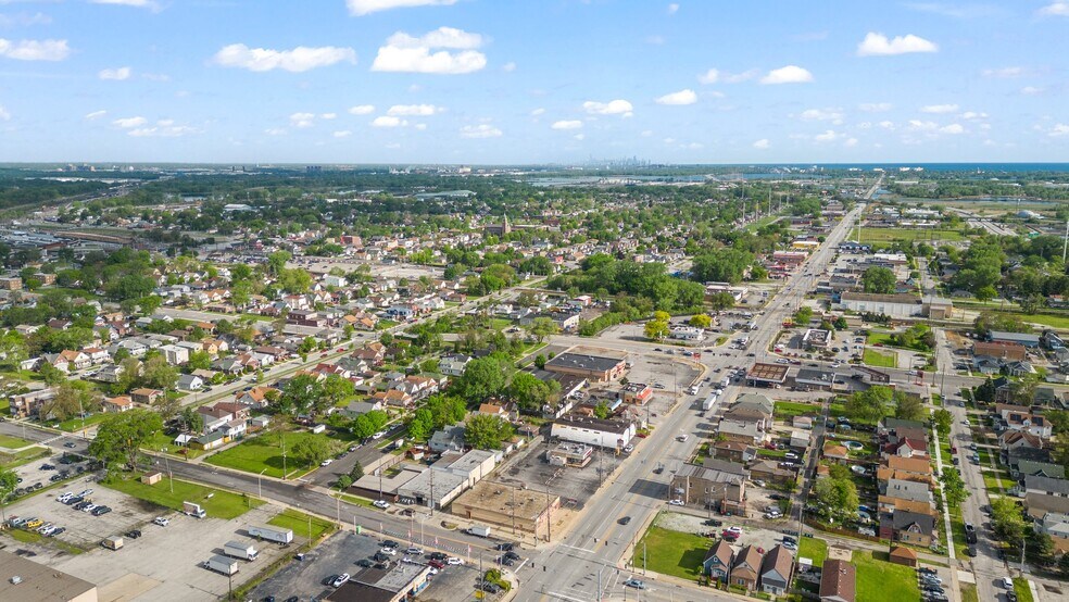 More Photos Of 741 Hoffman St, Hammond Industrial For Sale