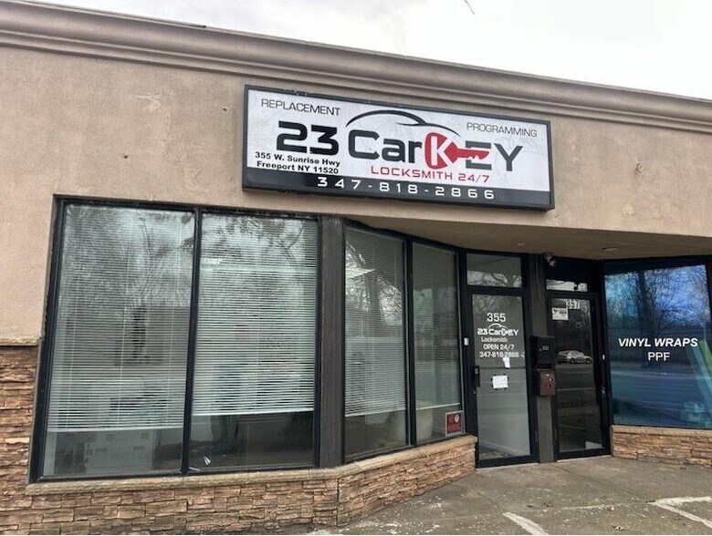 More Photos Of 351-357 W Sunrise Hwy, Freeport Storefront Retail Office For Lease