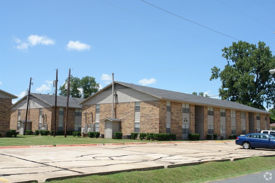 Primary Photo Of 2307 Foster St, Bossier City Apartments For Sale