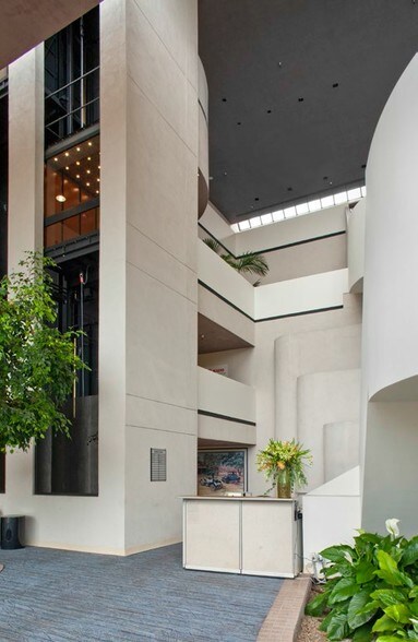 More Photos Of 515 Marin St, Thousand Oaks Office For Lease