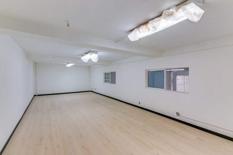 More Photos Of 2023-2043 S Santa Fe Ave, Los Angeles Unknown For Lease