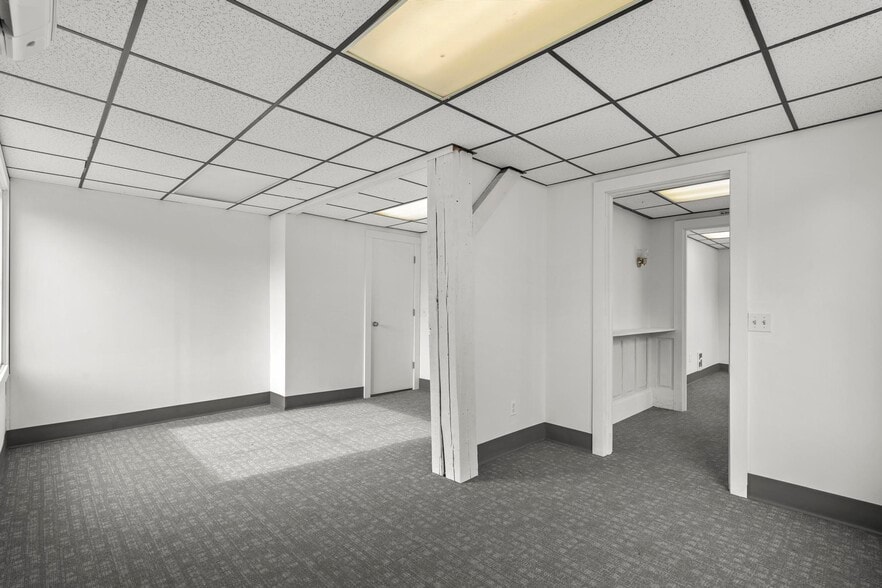 More Photos Of 433 Main St, New Hartford Office Residential For Sale