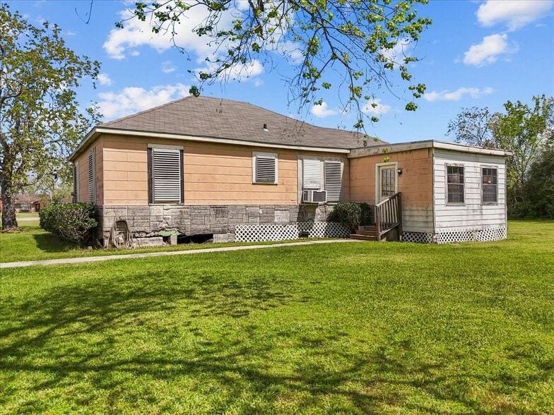 More Photos Of 11703 FM 1764 Rd, Santa Fe Land For Sale