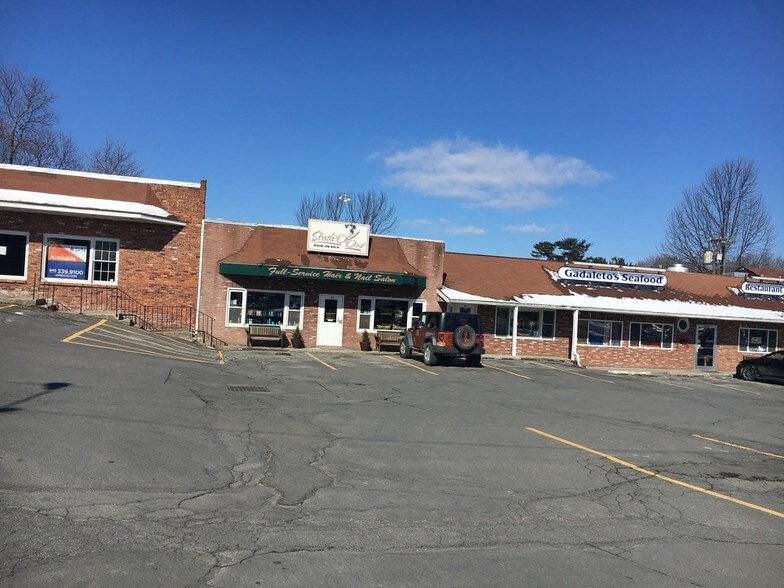 More Photos Of 246 Main St, New Paltz General Retail For Lease