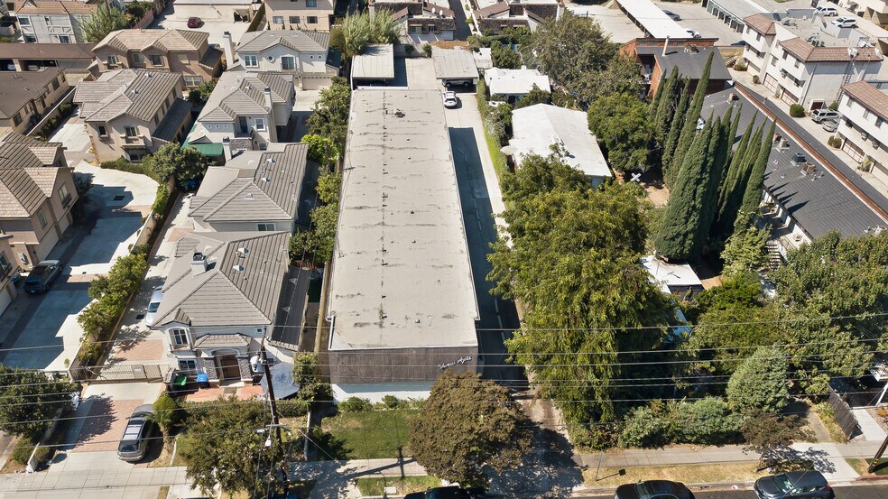 More Photos Of 231 N Alhambra Ave, Monterey Park Apartments For Sale