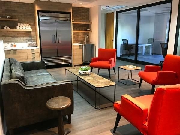 More Photos Of 1541-1551 Ocean Ave, Santa Monica Apartments For Lease