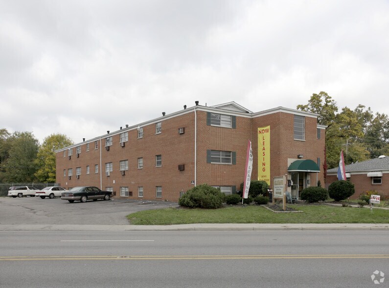 Primary Photo Of 3685 Cleveland Ave, Columbus Apartments For Sale