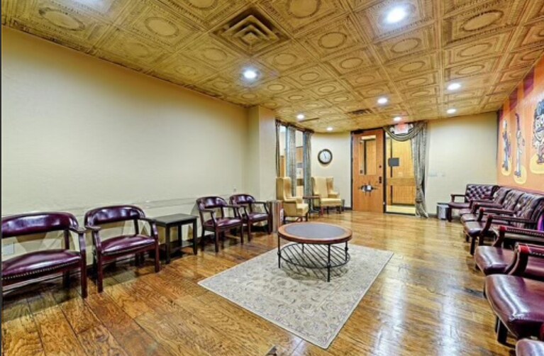 More Photos Of 4100 W 15th St, Plano Medical For Sale