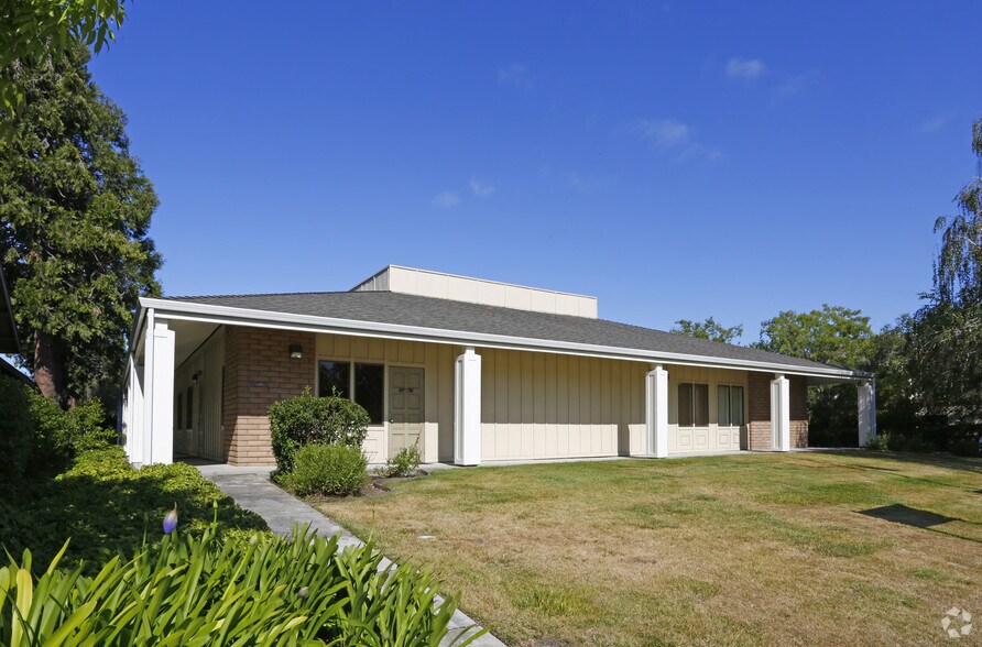 More Photos Of 2542 Samaritan Dr, San Jose Coworking Space