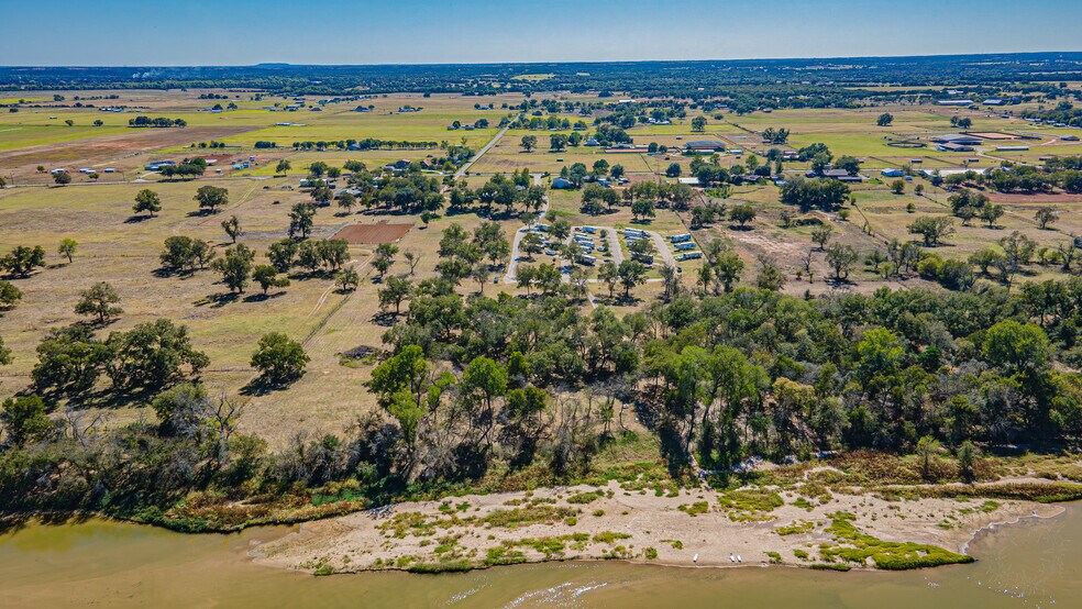 More Photos Of 1275-1299 Big Valley Cir, Lipan Trailer Camper Park For Sale