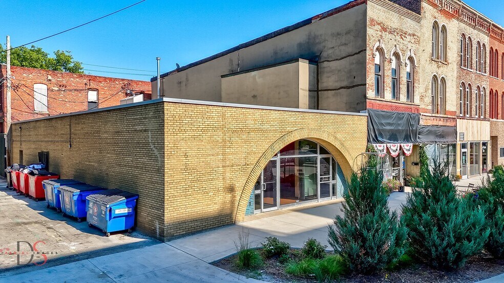 More Photos Of 612 Court St, Ottawa Medical For Lease
