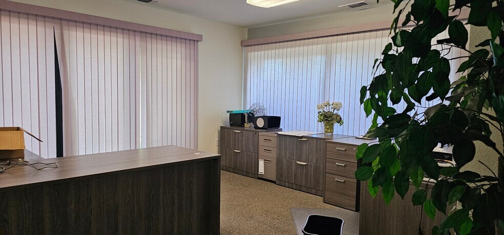 More Photos Of 1425 Butte House Rd, Yuba City Office For Lease