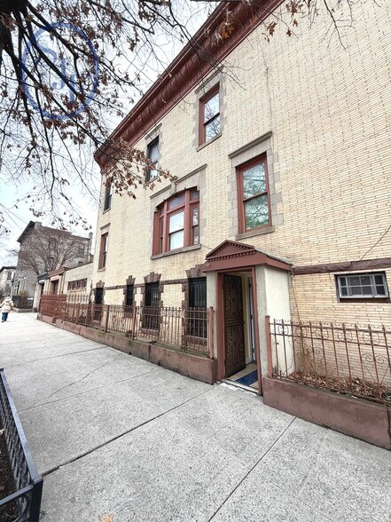 More Photos Of 175 Fenimore St, Brooklyn Apartments For Lease