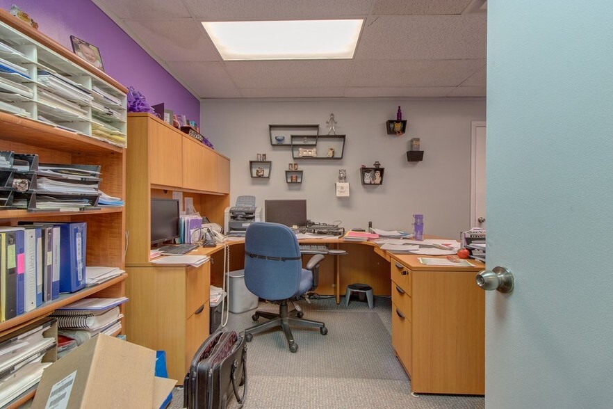 More Photos Of 4311 Appleton Ave NW, Roanoke Office For Lease