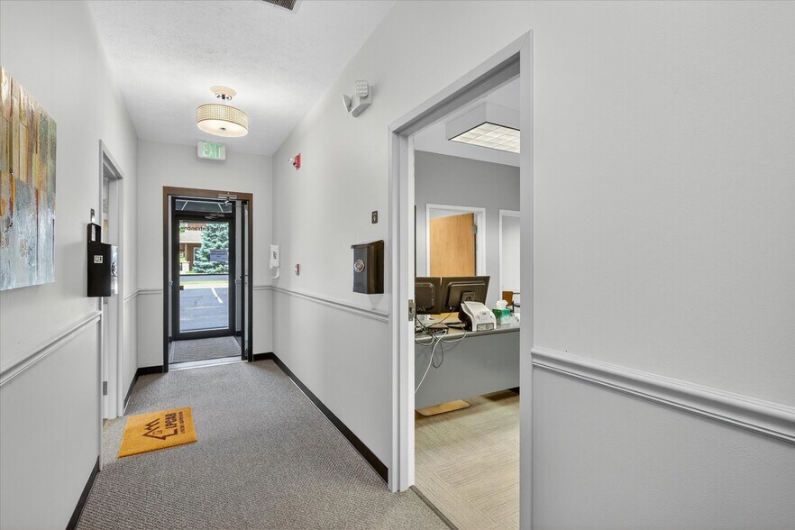 More Photos Of 245 W Johnson Rd, La Porte Office For Sale