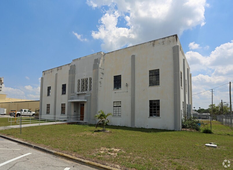 More Photos Of , Lake Wales Unknown For Sale