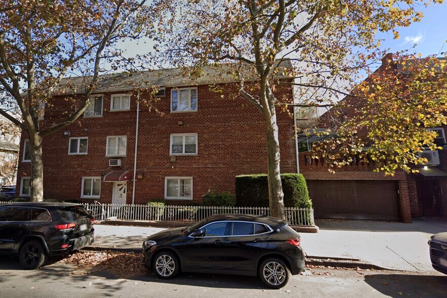 More Photos Of 5401 15th Ave, Brooklyn Apartments For Sale