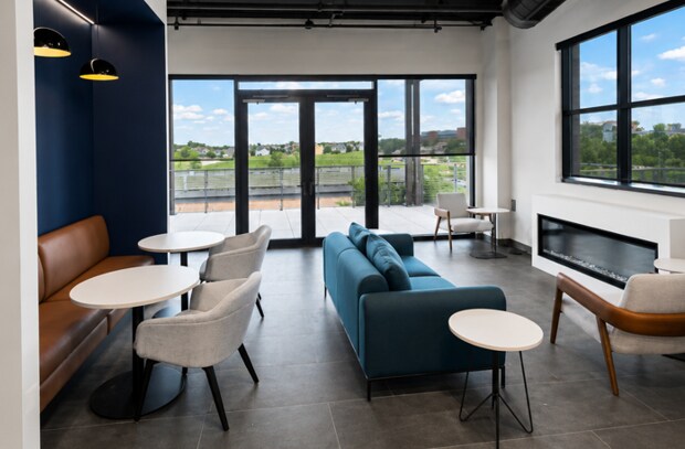 More Photos Of 505 Market St, West Des Moines Office For Sale