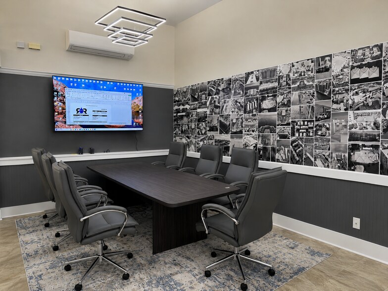 More Photos Of 45 S 9th Ave, Pensacola Office Residential For Sale