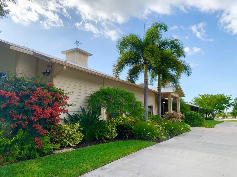 More Photos Of 3800 Staley Rd, Fort Myers Specialty For Sale