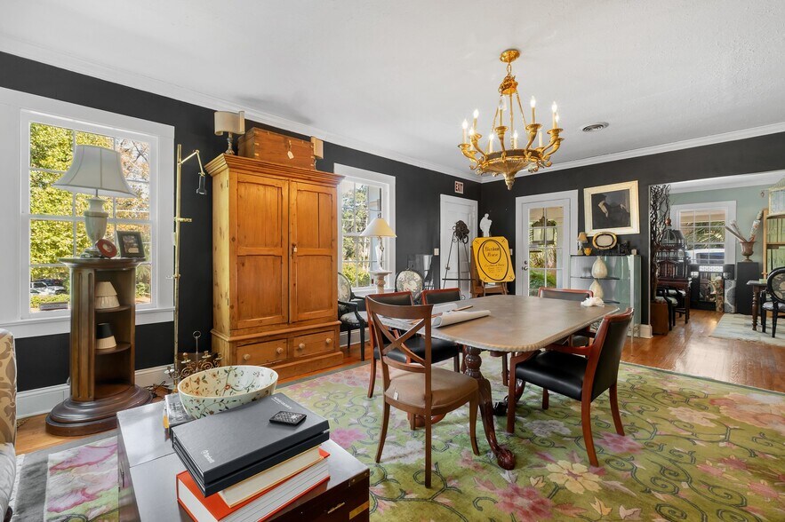 More Photos Of 231 E 5th Ave, Tallahassee Office For Sale