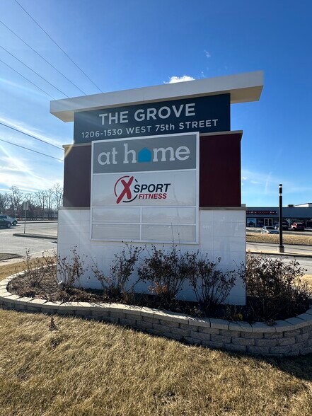 More Photos Of 1560 75th St, Downers Grove Office For Lease