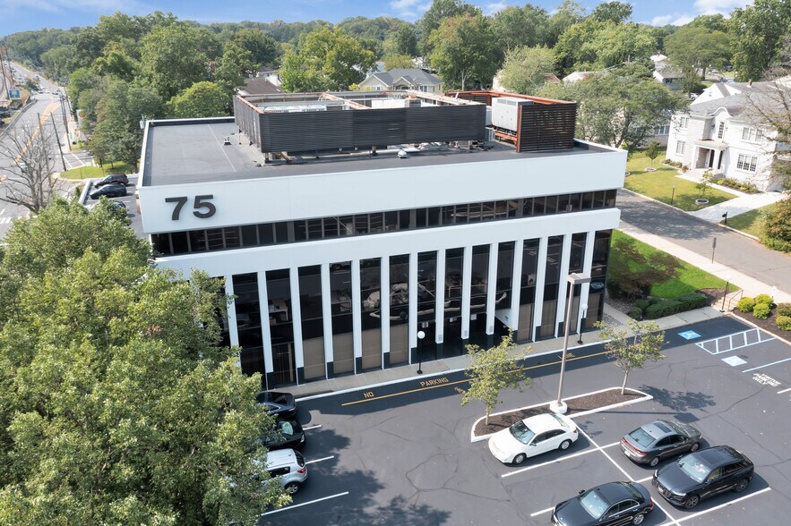 More Photos Of 75 Lincoln Hwy, Iselin Medical For Lease