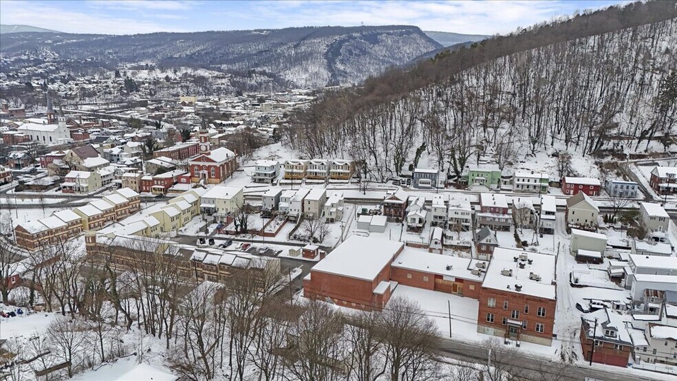 More Photos Of 339 Frederick St, Cumberland Multifamily For Sale