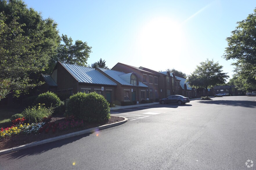 More Photos Of 2905 Mitchellville Rd, Bowie Office For Lease
