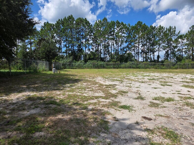 More Photos Of Industrial Park Rd, Green Cove Springs Land For Lease