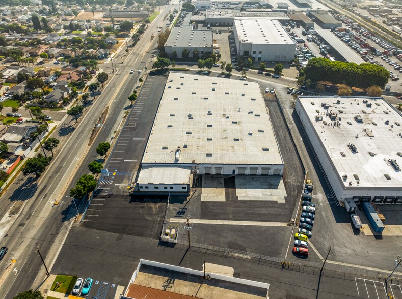 More Photos Of 8640 Slauson Ave, Pico Rivera Manufacturing For Sale