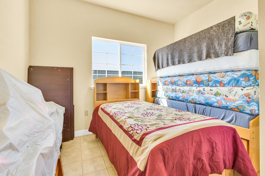 More Photos Of 9503 Barber Rd, Galt Land For Sale