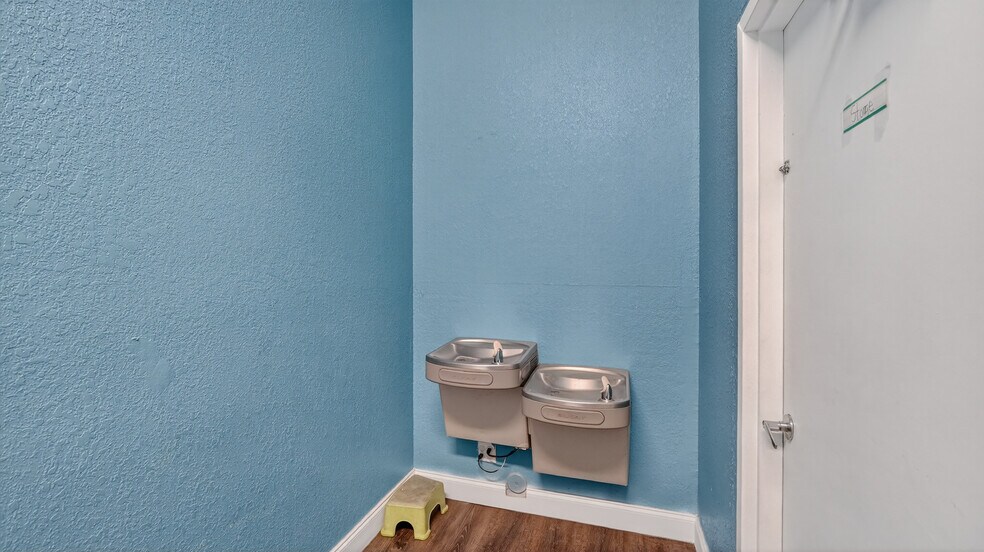 More Photos Of 750 NW 96th St, Miami Daycare Center For Sale