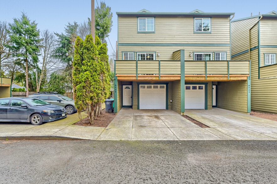 More Photos Of 8423-8451 SE Brooklyn St, Portland Apartments For Sale