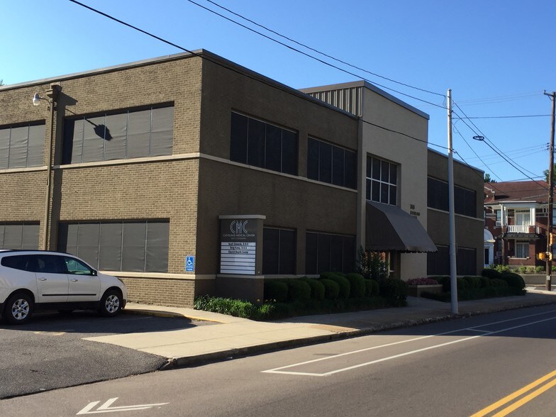 More Photos Of 266 S Cleveland St, Memphis Medical For Lease