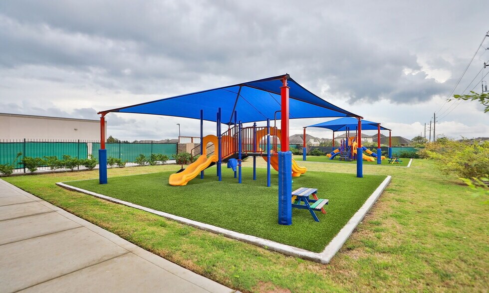 More Photos Of 20715 Bellaire Blvd, Richmond Daycare Center For Sale