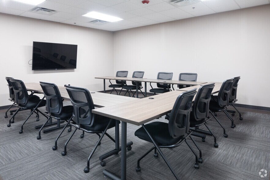 More Photos Of 750 W Hampden Ave, Englewood Office For Lease